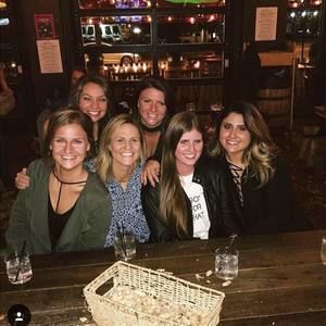 Meet your Posher, Olivia